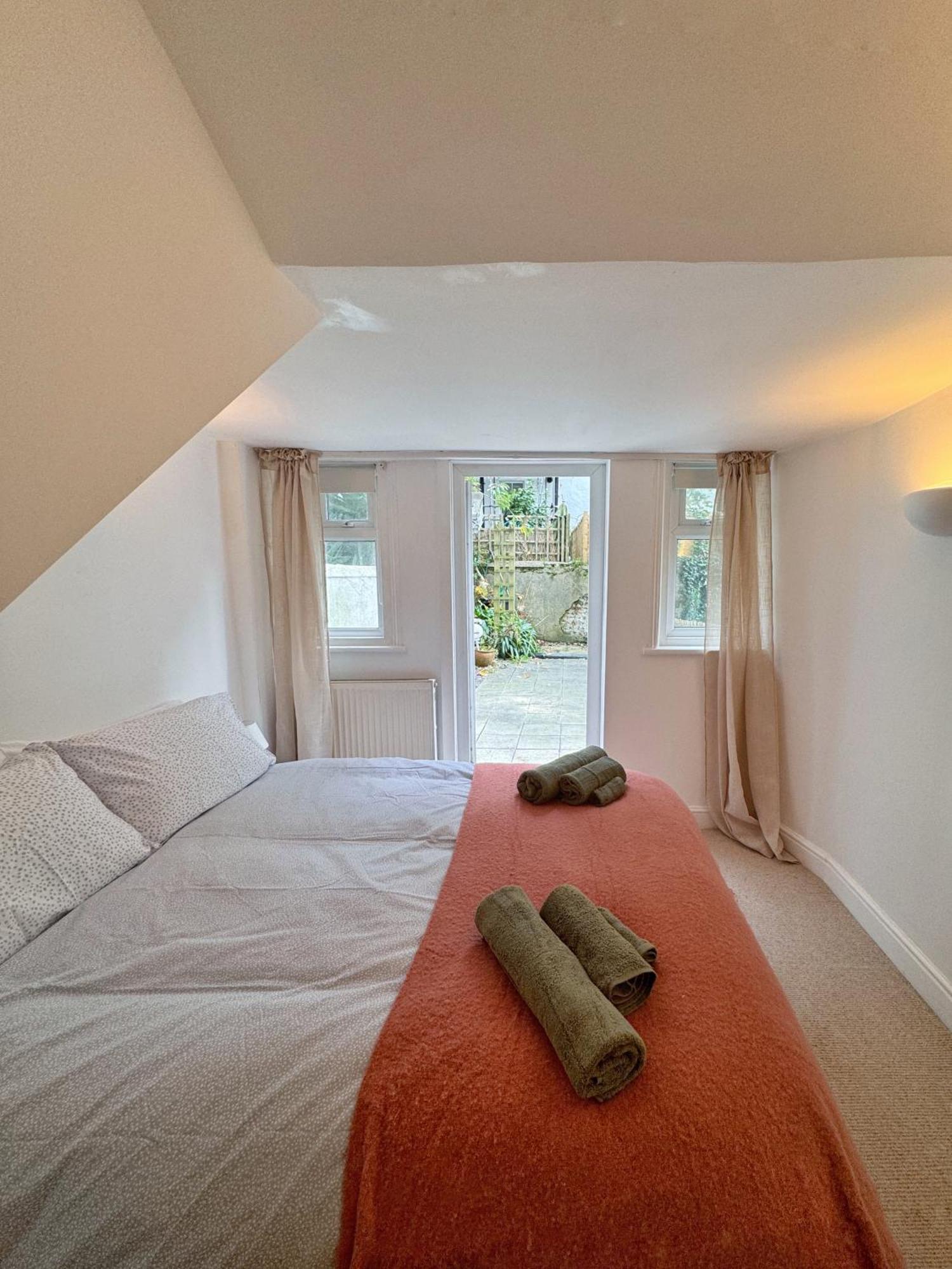 Quaint Apartment In Central Brighton - Sleeps 2 To 6 Extérieur photo
